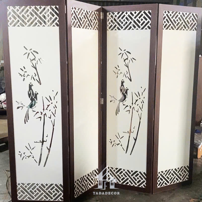 Vách Bình phong ngăn phòng di động hoa văn chim trúc phối màu óc chó mẫu mới 2024- TDVN55
