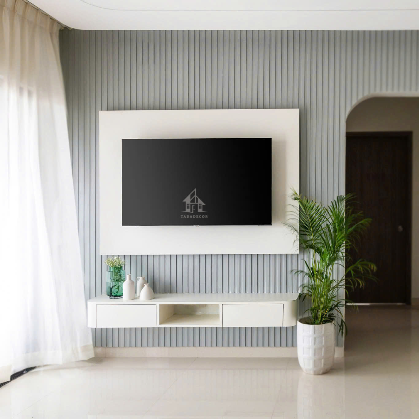 Kệ tivi treo tường bo cong mẫu mới 2024 TD2803