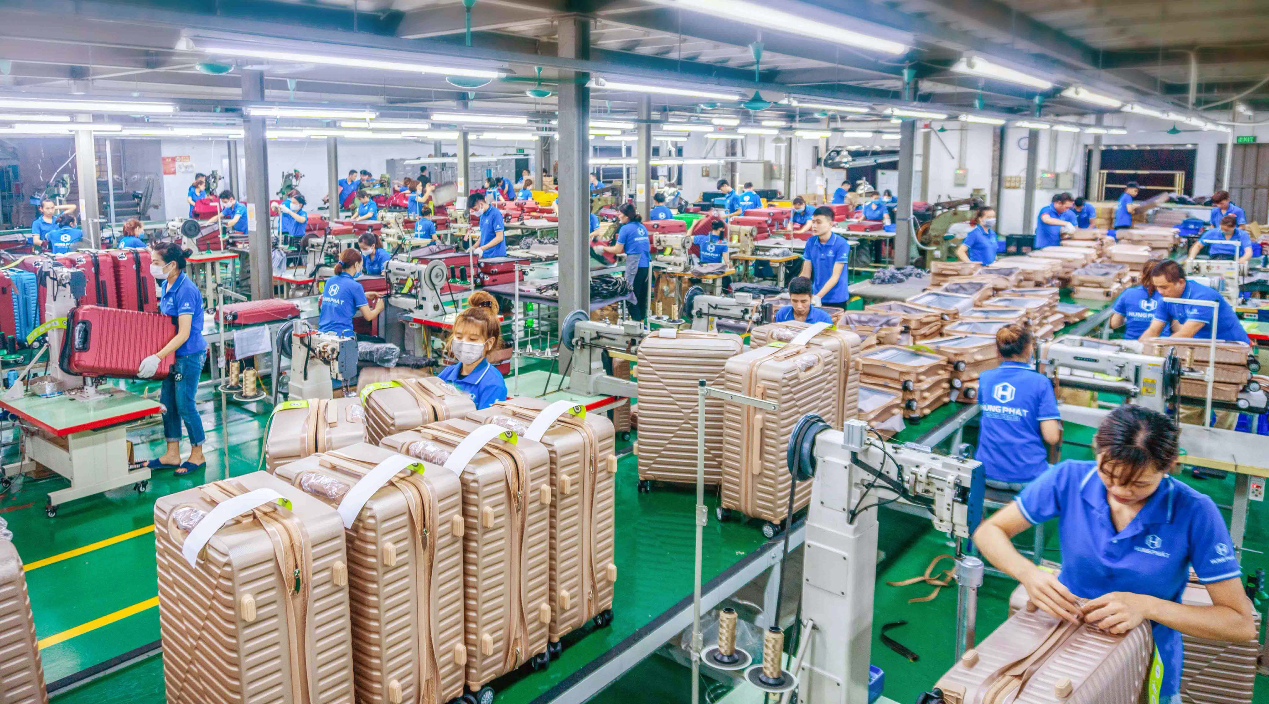 vietnam-luggage-factory