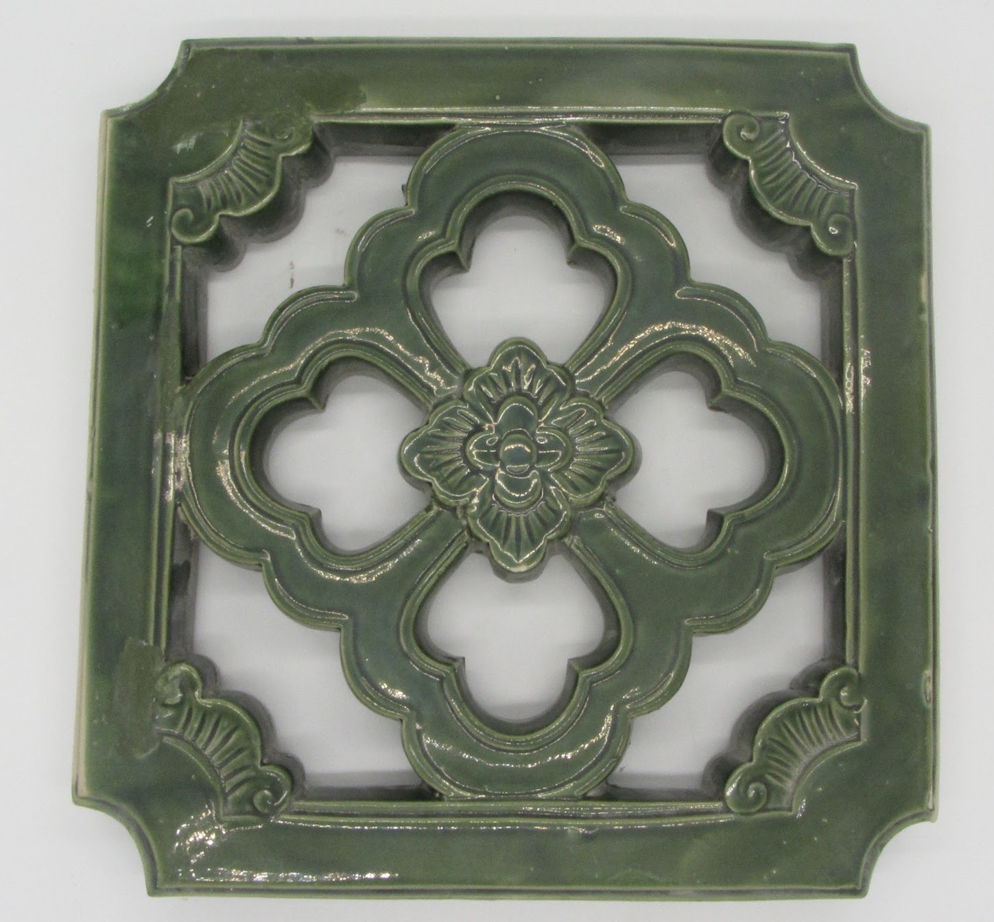 Gạch thông gió hoa bưởi men xanh đồng