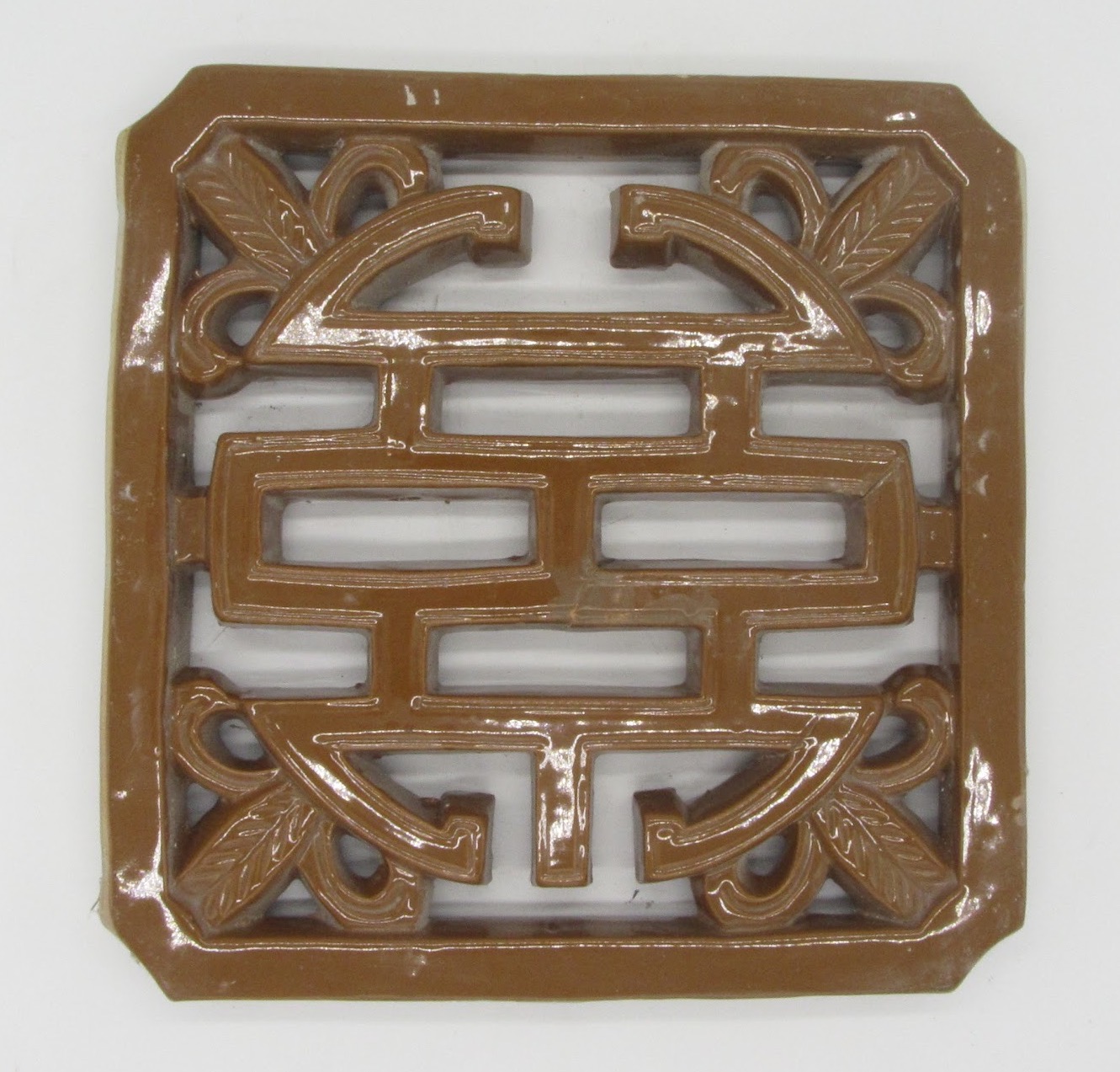 Gạch thông gió chữ Thọ men Hoàng Thổ 30x30