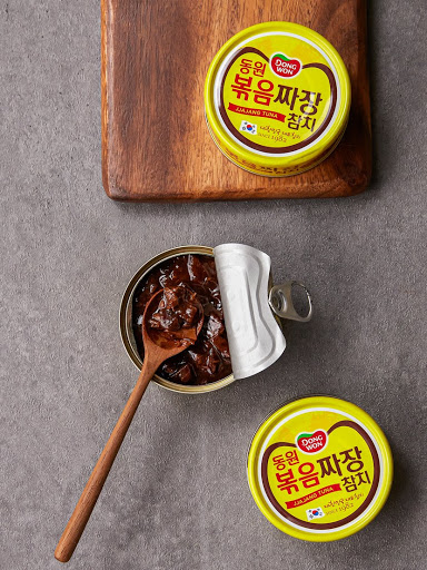 Cá ngừ xào tương đen DONGWON 150g | CÔNG TY TNHH THƯƠNG MẠI S MARKET VIỆT  NAM