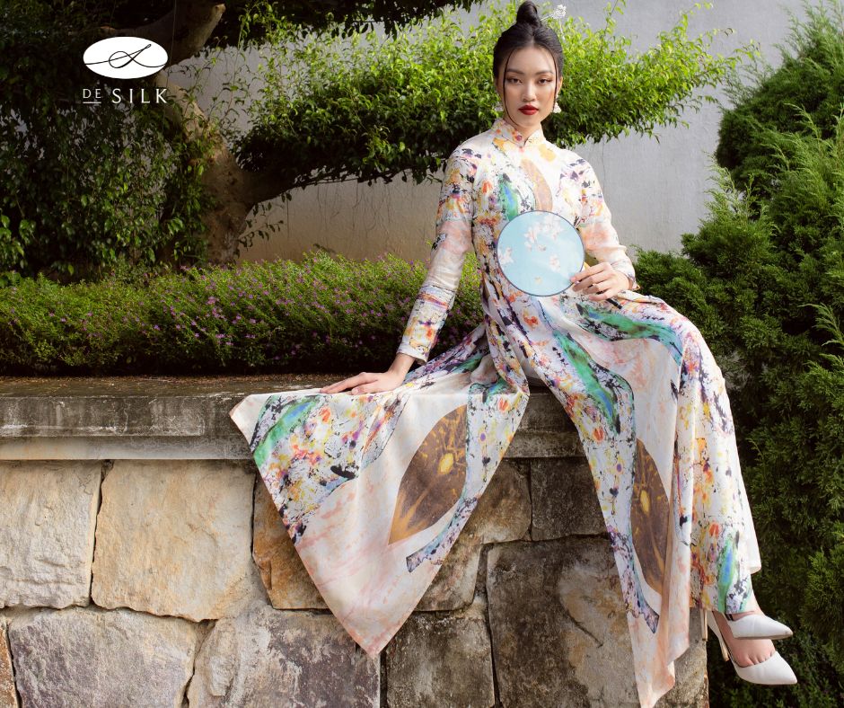 Vẻ Đẹp Tấm Lụa Sơn Mài Khảm Trứng Của DeSilk