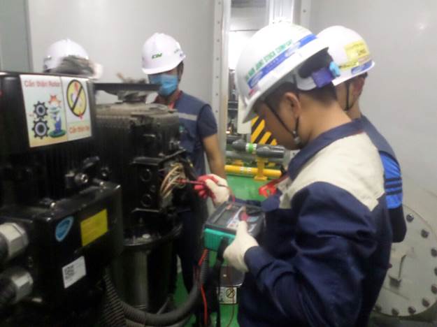 SERVICE MAINTENANCE, MAINTENANCE, CLEANING, PERIODING INSPECTION OF INDUSTRIAL PUMP