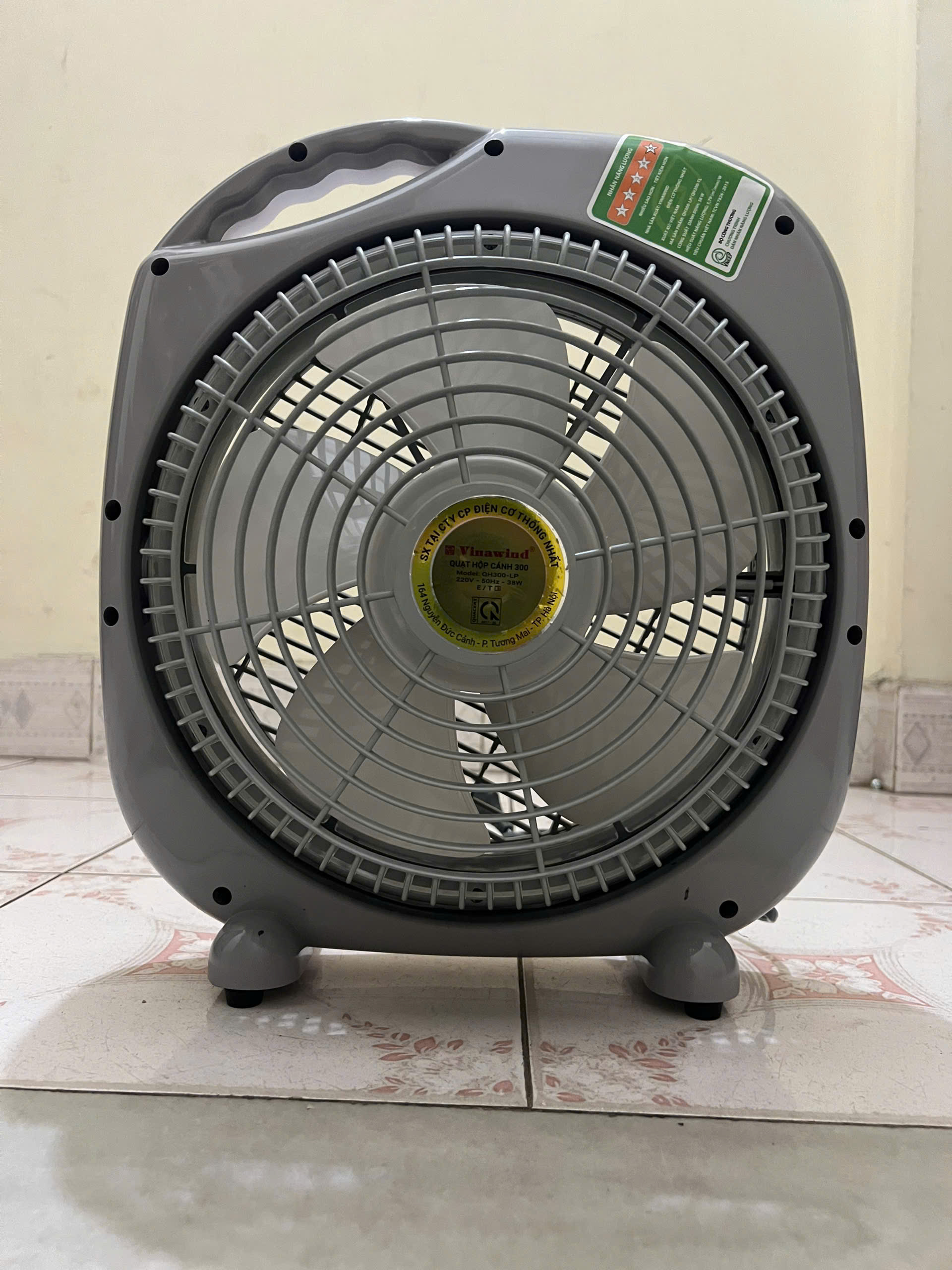 Quạt hộp Vinawind QH-300LP, sải cánh 30cm, đổ tự ngắt