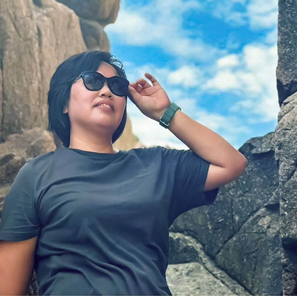Vân Khánh  
