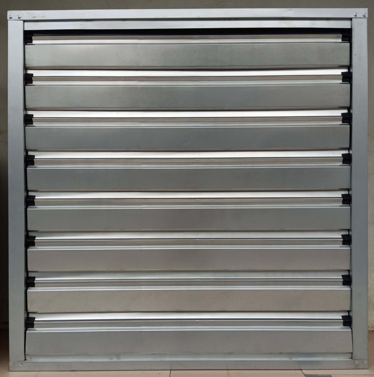 Quạt hút công nghiệp SHRV 1220x1220x400 điện áp 380V/220V