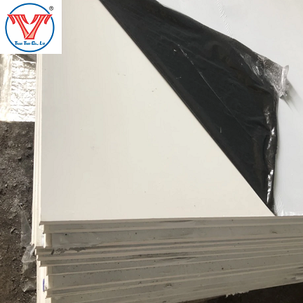 Nhựa PVC: Đặc Tính Nổi Trội Và Ứng Dụng Thực Tiễn