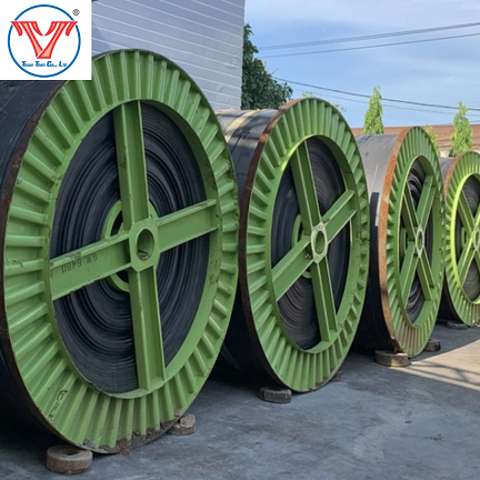 Băng Tải Cao Su Trơn: Được Cấu Tạo Từ Vật Liệu Gì và Có Mấy Loại?