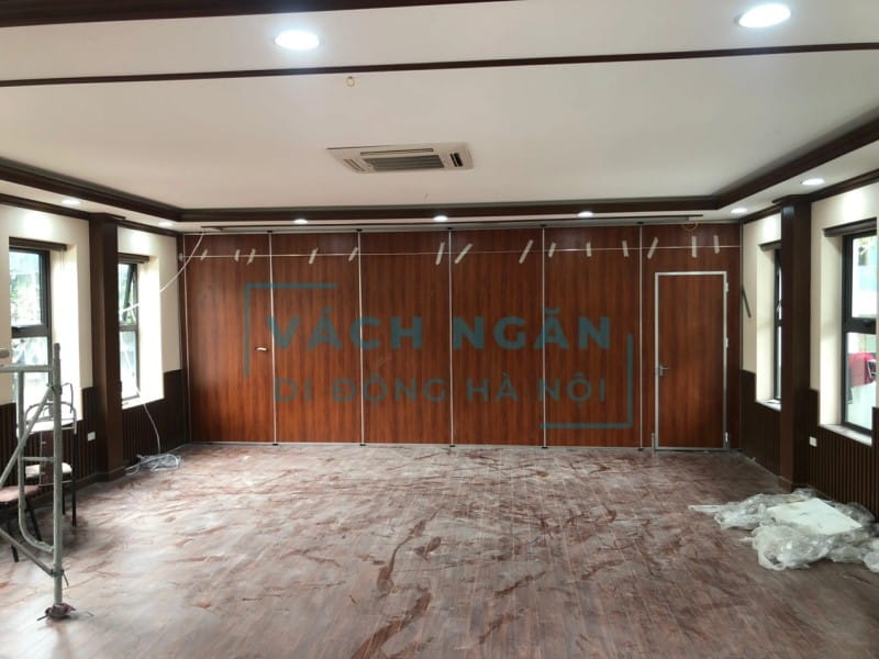 Vách ngăn gỗ tự nhiên luôn mang đến vẻ ấm áp