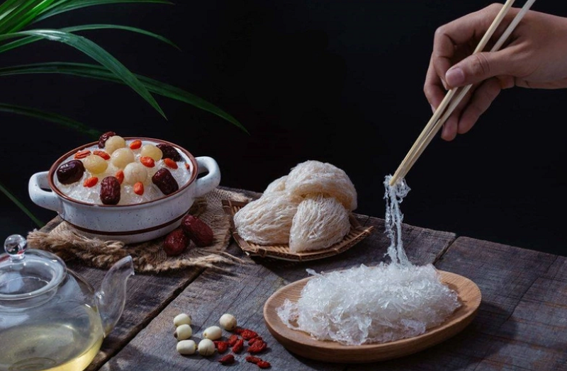 Yến sào cho người bị tai biến - Công dụng, cách dùng và lưu ý cần biết