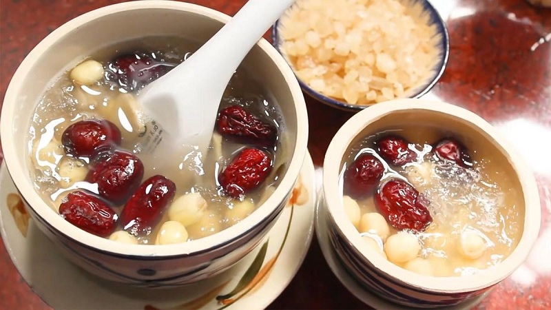 Yến sào chưng sẵn mix vị là gì? Những ai nên sử dụng yến sào chưng sẵn mix vị?