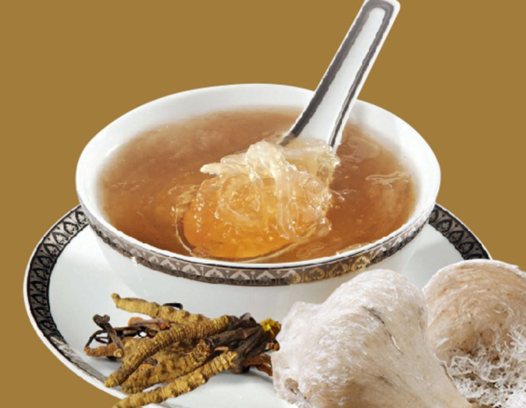 Yến sào chưng sẵn – “Thần dược” dưỡng thân nhưng hãy cẩn trọng trước những “tác dụng phụ” có thể xảy ra