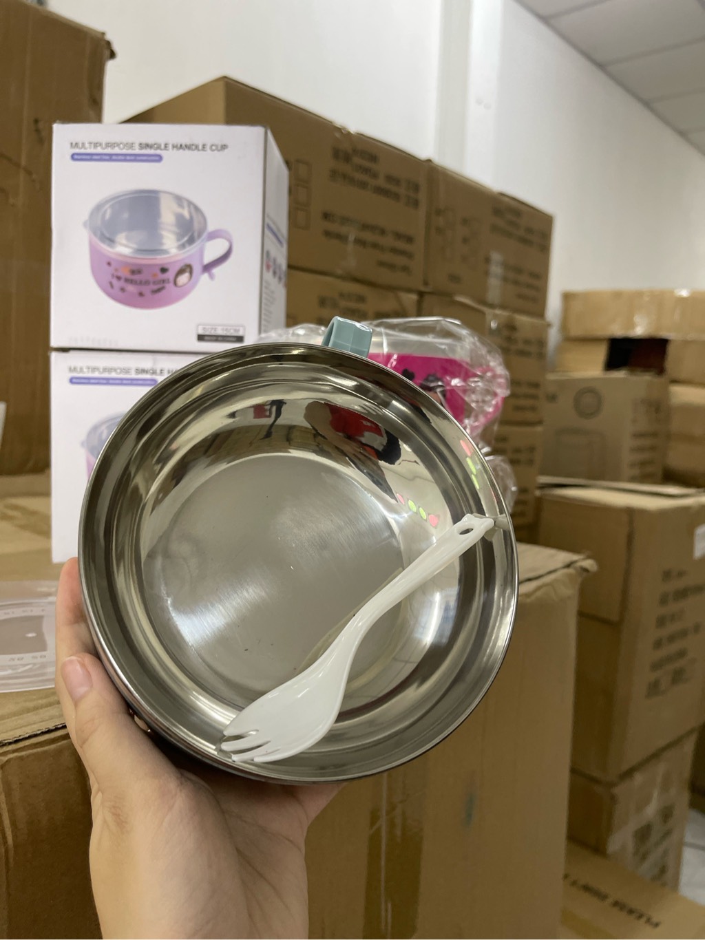 Tô Ăn Mì Kèm Muỗng Có Nắp Size 16cm (Thùng 100)