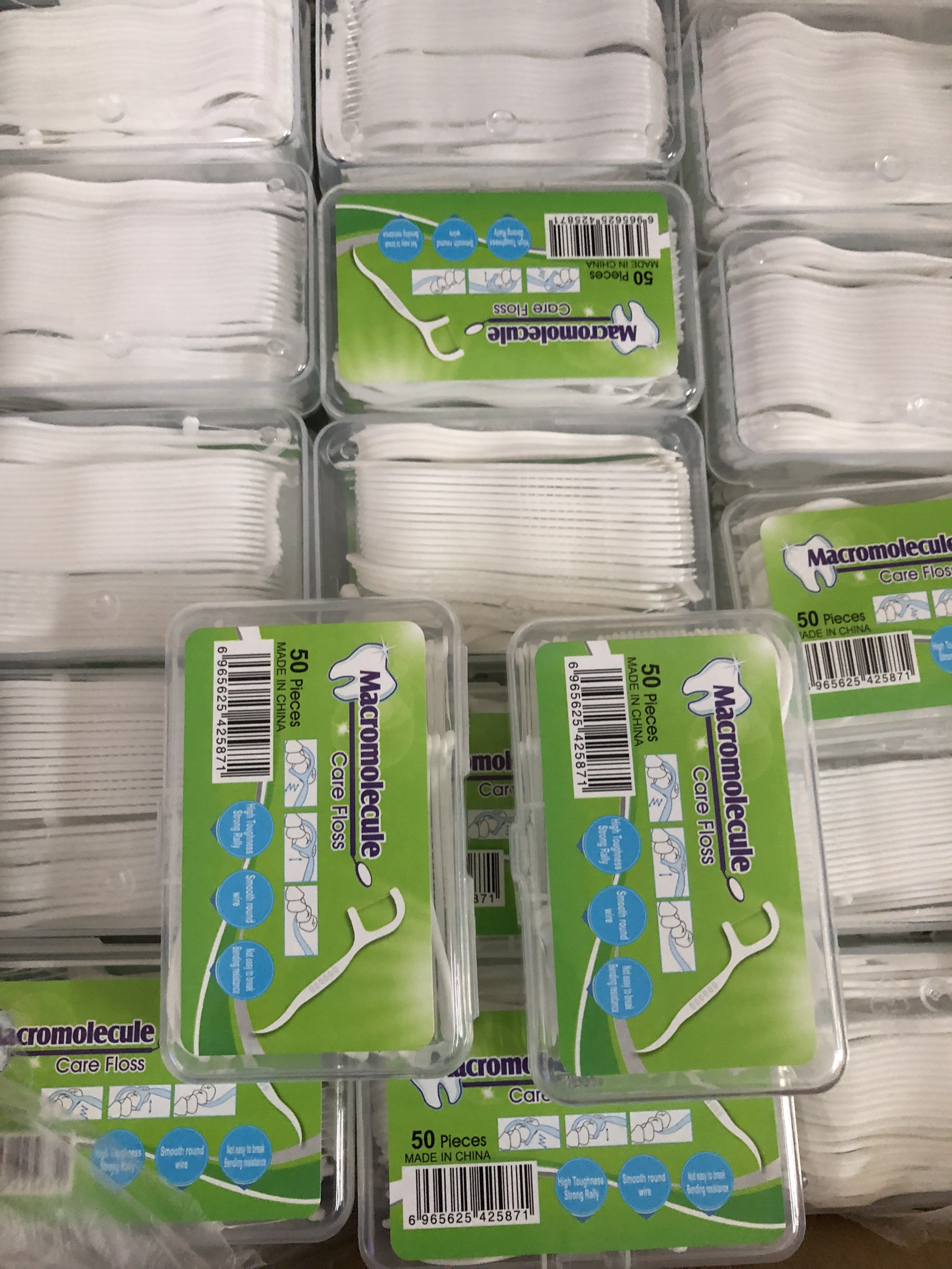 Tăm Chỉ Nha Khoa Xanh Lá ( Thùng 600Hộp )