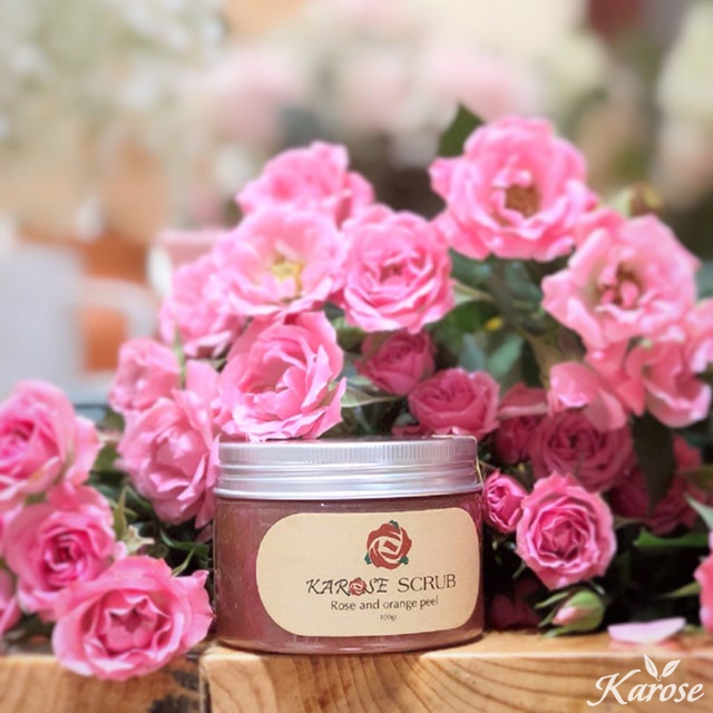 Rửa mặt tẩy da chết hoa hồng Karose Scrub
