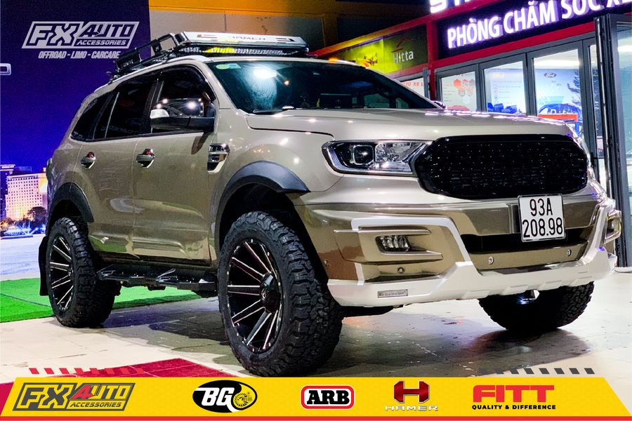 Độ Ford Everest