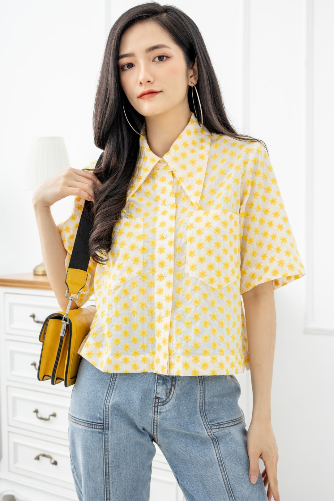 ÁO LỬNG HOA CÚC VÀNG