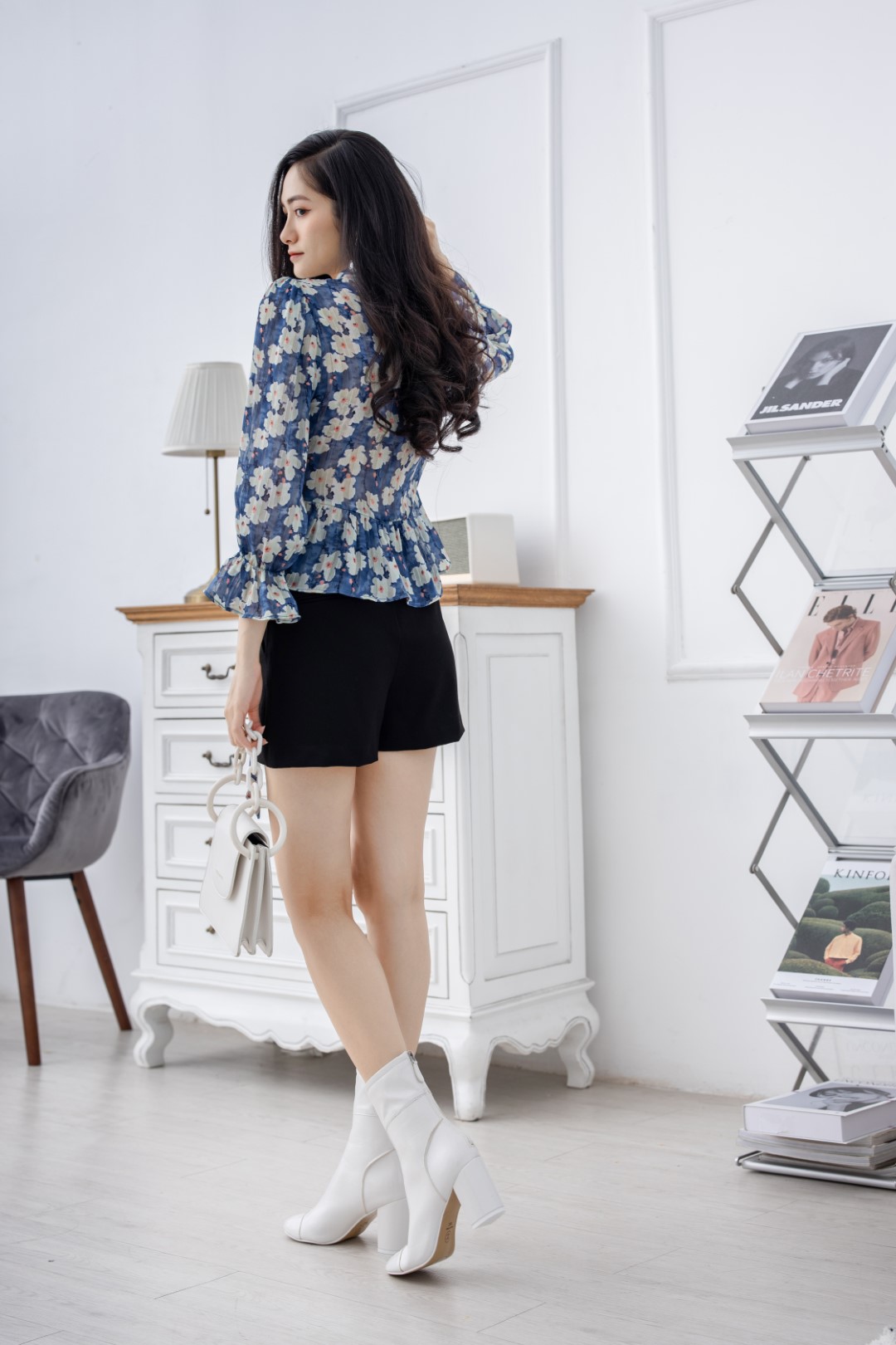 ÁO NƠ CỔ HOA XANH