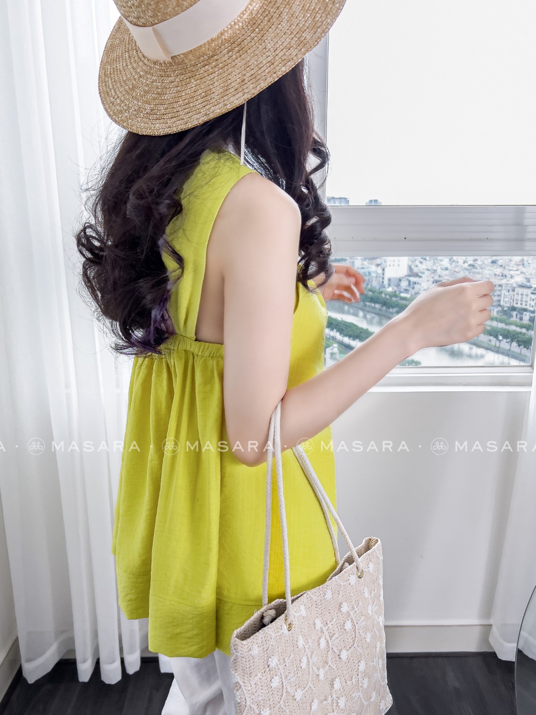 ÁO YẾM ĐŨI LỤA XANH BƠ