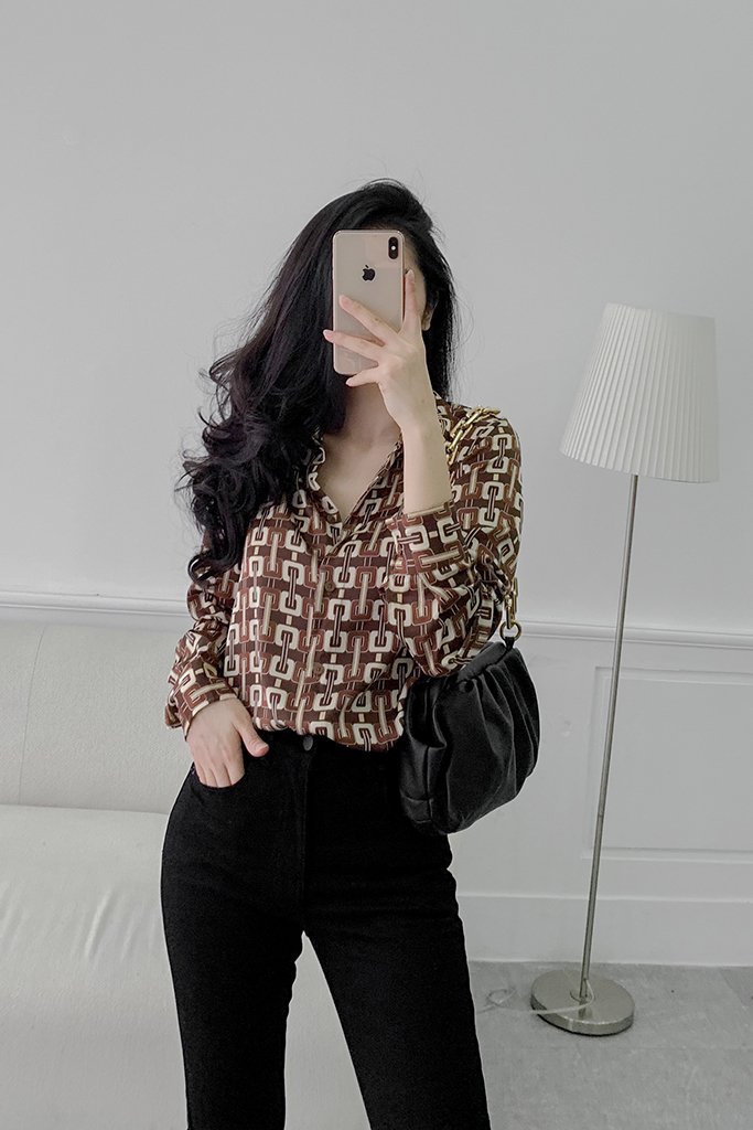 Sơ mi lụa móc xích màu nâu