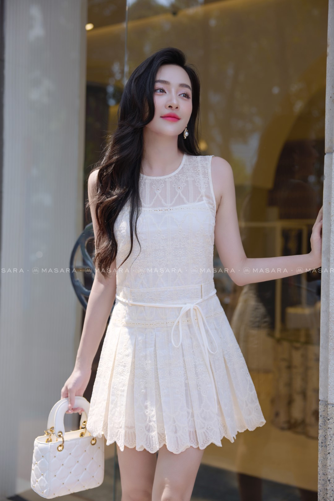 ĐẦM SUÔNG THÊU KEM XẾP LY