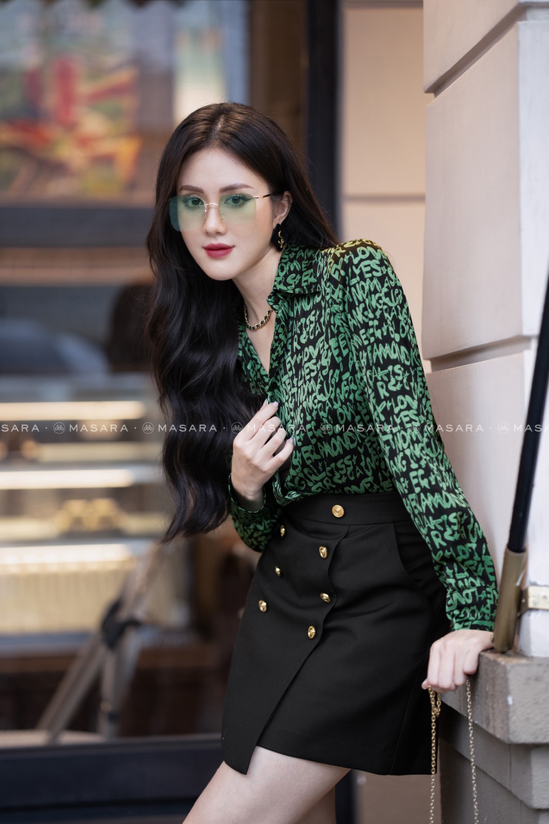 SƠ MI LỤA CHỮ LYES XANH