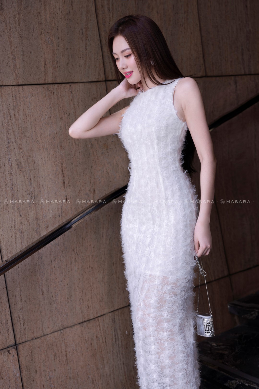 ĐẦM REN TRẮNG TUA RUA MỀM
