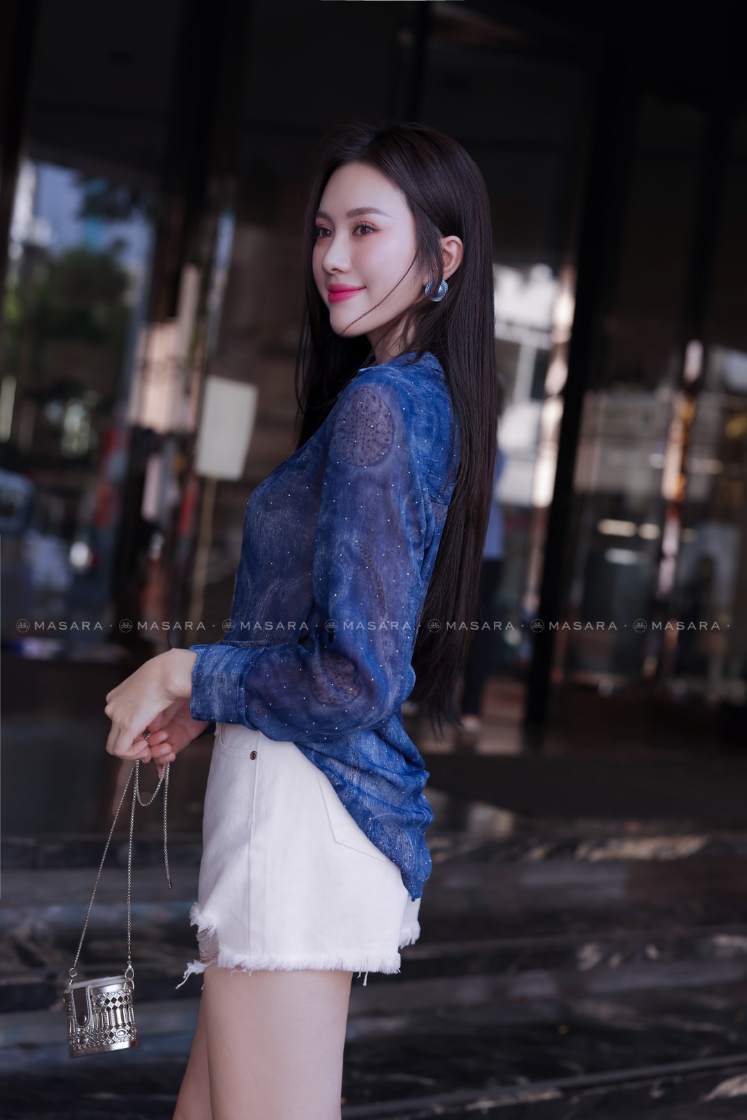 ÁO SƠ MI TƠ GÂN XANH DƯƠNG MỀM ĐÍNH ĐÁ