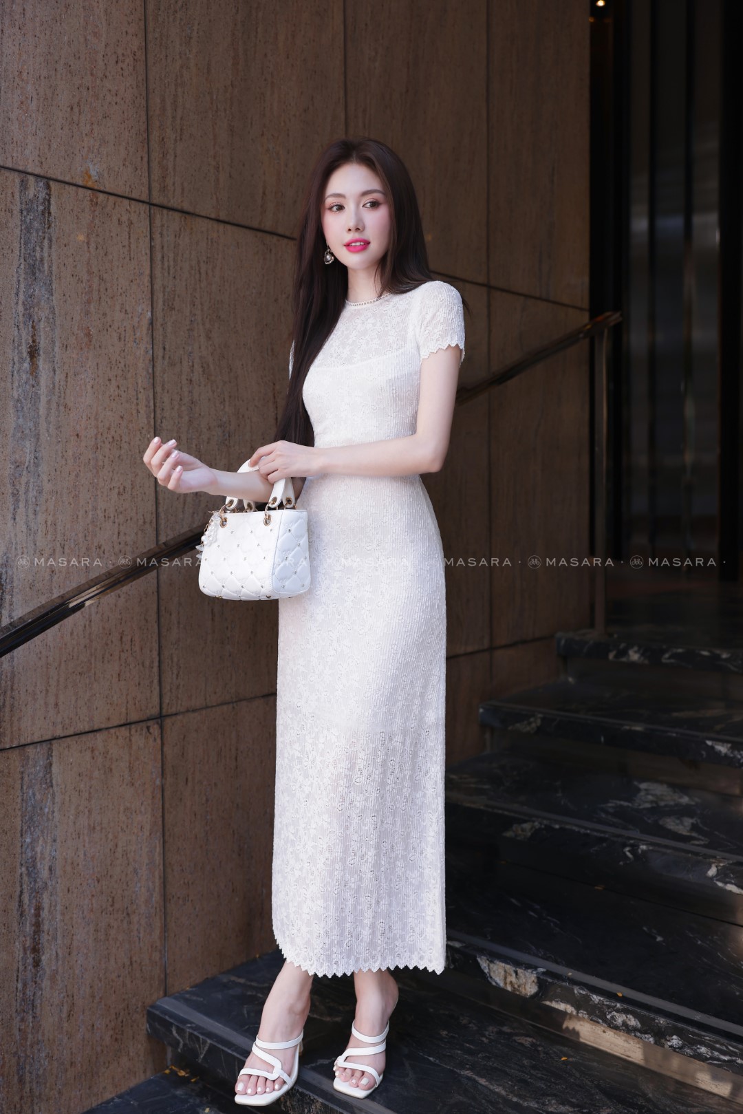 ĐẦM TRẮNG PHỐI REN CO GIÃN