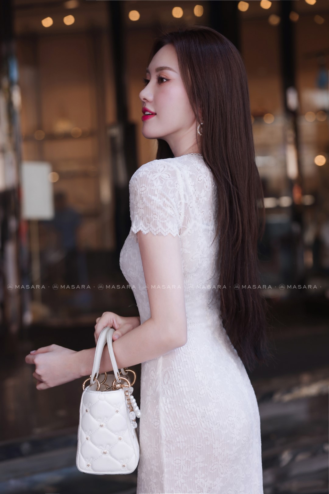 ĐẦM TRẮNG PHỐI REN CO GIÃN