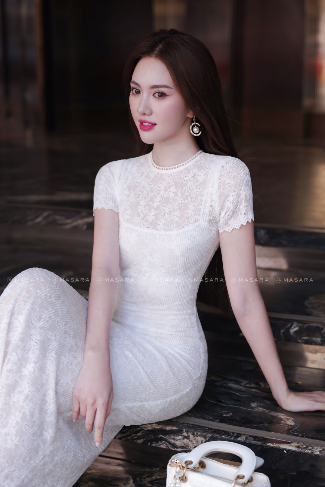 ĐẦM TRẮNG PHỐI REN CO GIÃN