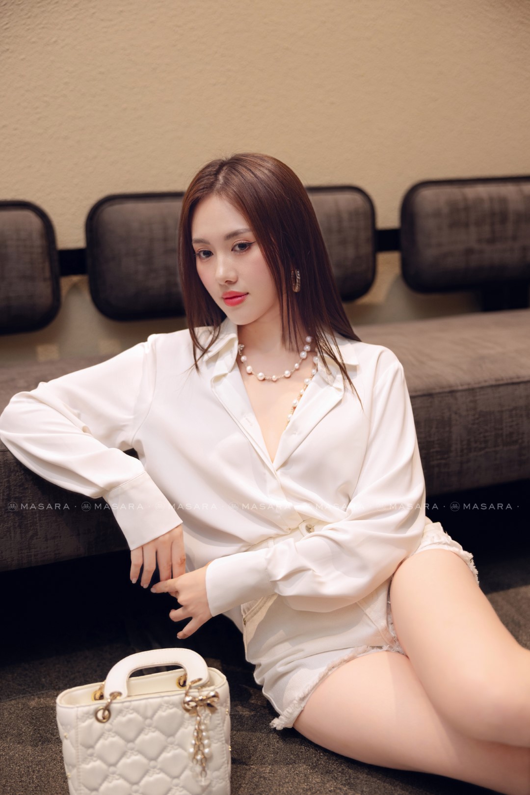 ÁO SƠ MI LỤA HÀN TRẮNG