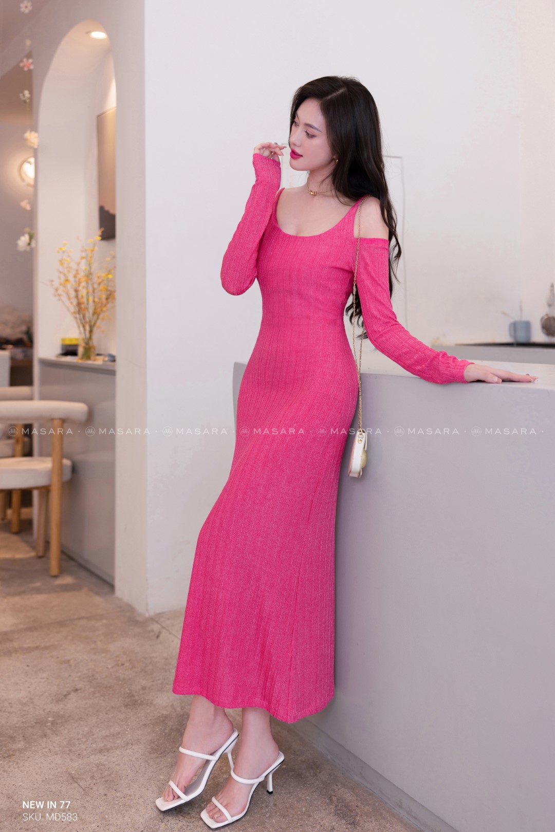 ĐẦM THUN TĂM HỞ VAI MÀU HỒNG