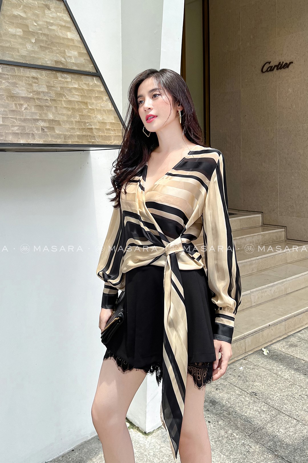 ÁO VOAN LỤA SỌC BE VẠT XÉO SƯỜN