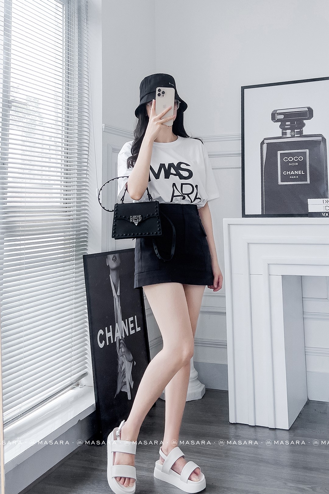 Mộc Lăng Shop - Chuyền đồ chất, ngầu, cá tính - 🖤 𝐀́𝐨 𝒕𝒉𝒖𝒏 𝒄𝒂́  𝒕𝒊́𝒏𝒉 ✓ Màu: hồng-đen, trắng-đen ✓ Size S M L ✓ 𝐺𝑖𝑎́ 2⃣6⃣0⃣ ✓ 𝐴495  ✓ 𝐻𝑎̀𝑛𝑔