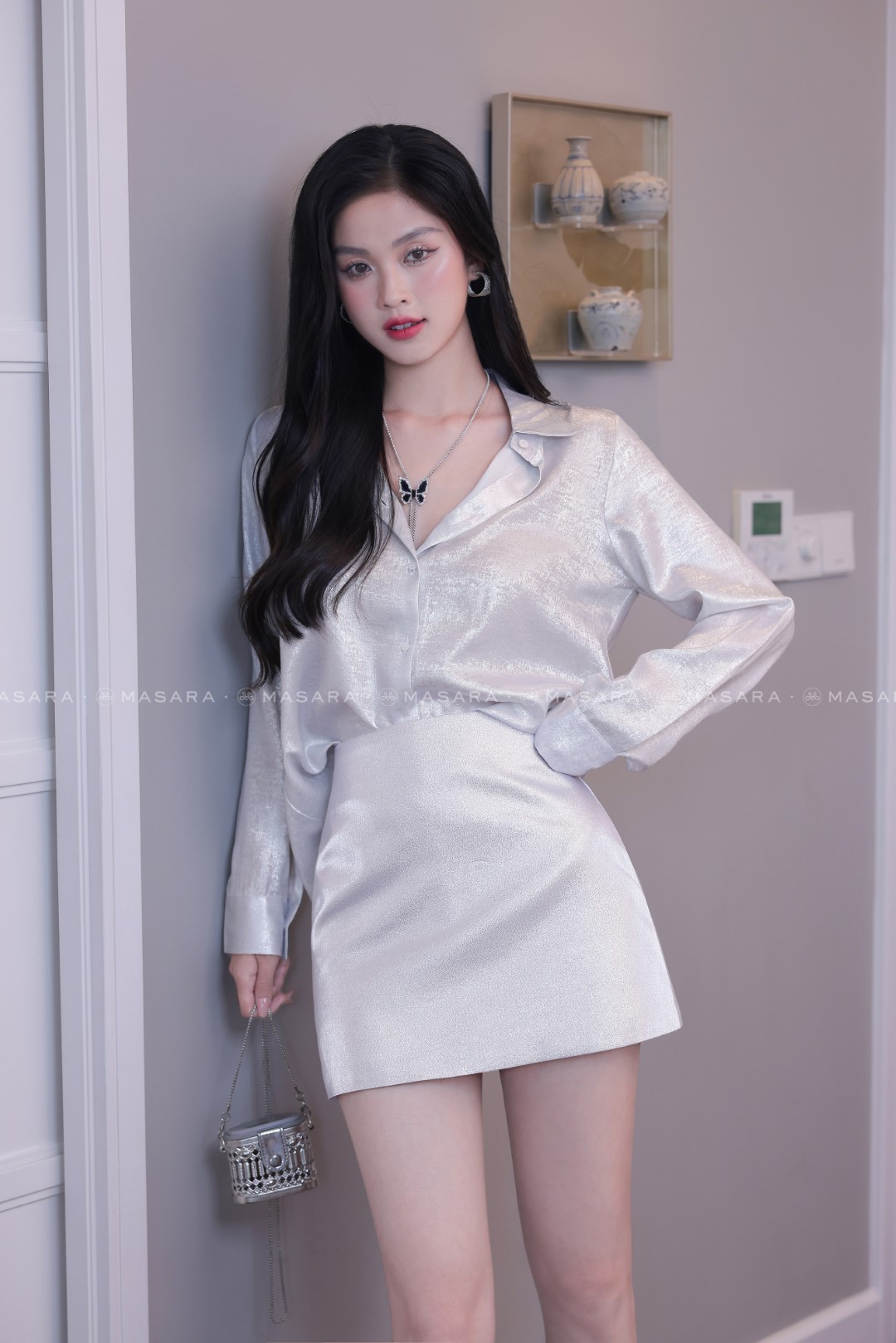 ÁO SƠ MI LỤA TƠ NHŨ BẠC