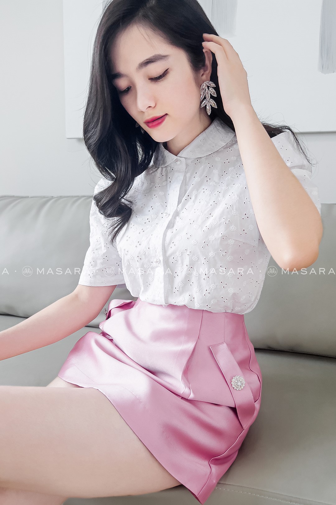 CHÂN VÁY TAFTA HỒNG ĐÍNH ĐÁ