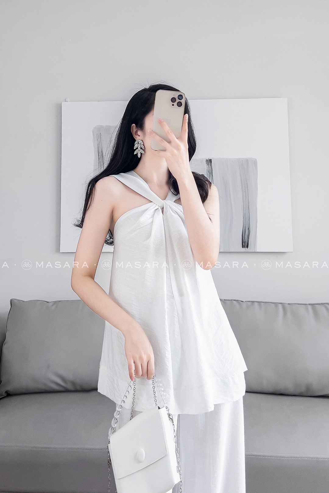 ÁO YẾM ĐŨI LỤA TRẮNG