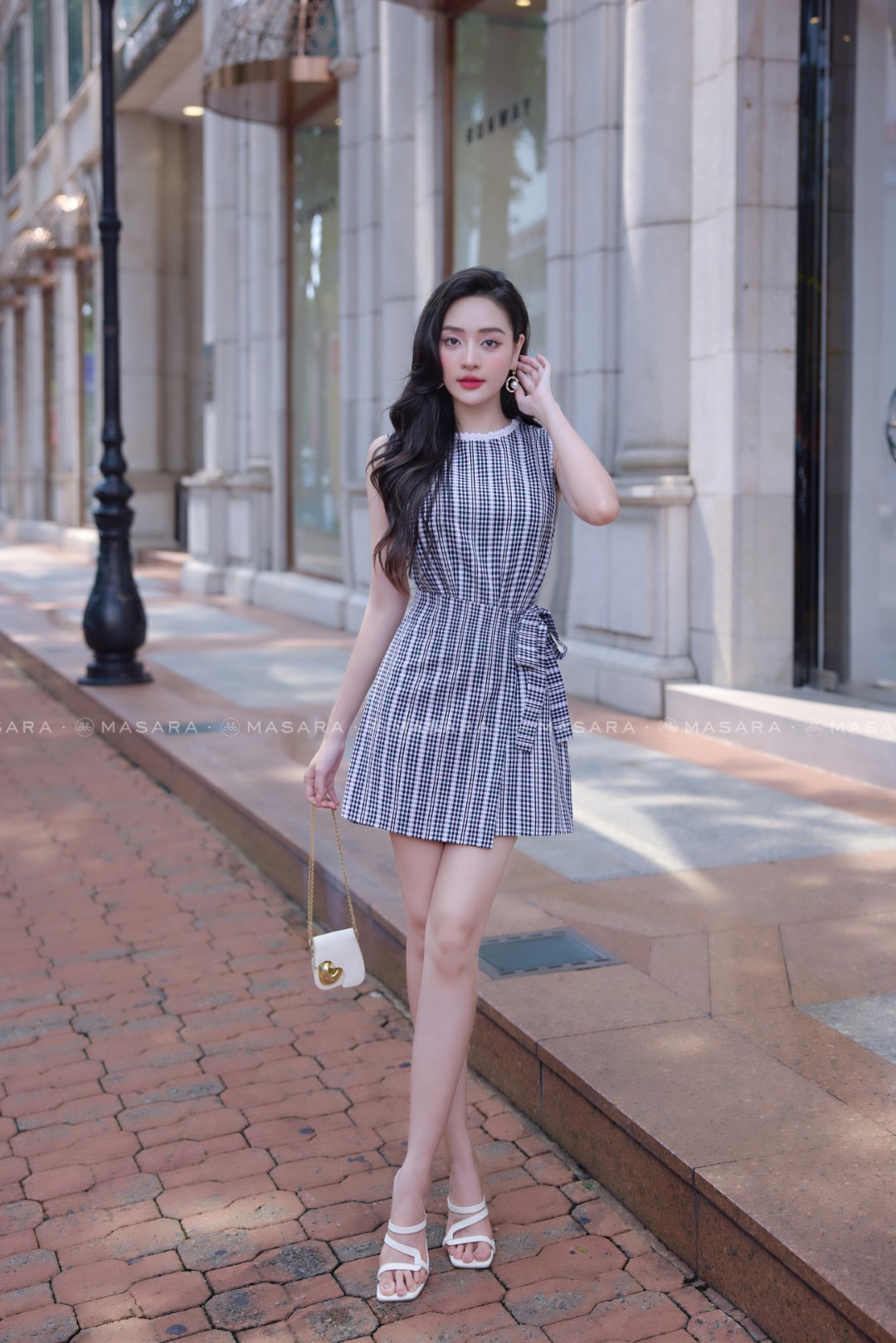 ĐẦM THÔ THÊU PHỐI REN TRẮNG ĐẮP XÉO