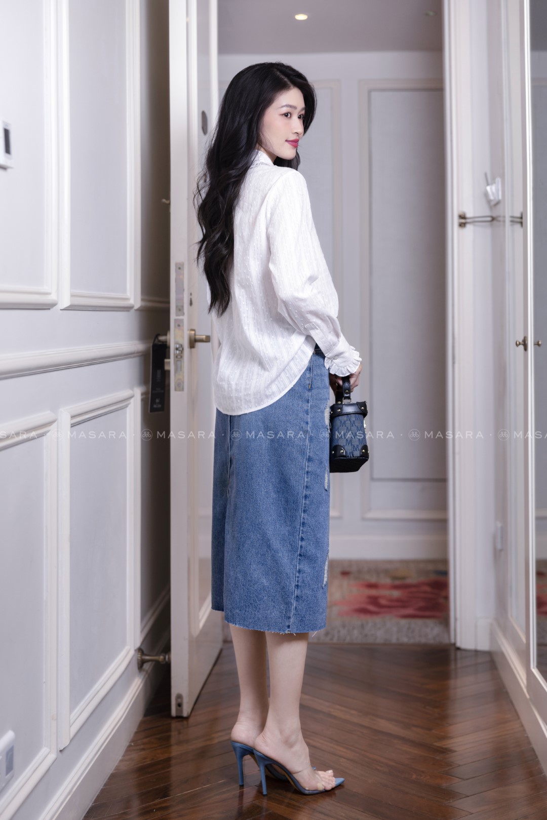 ÁO TRẮNG THÔ THÊU PHỐI BÈO