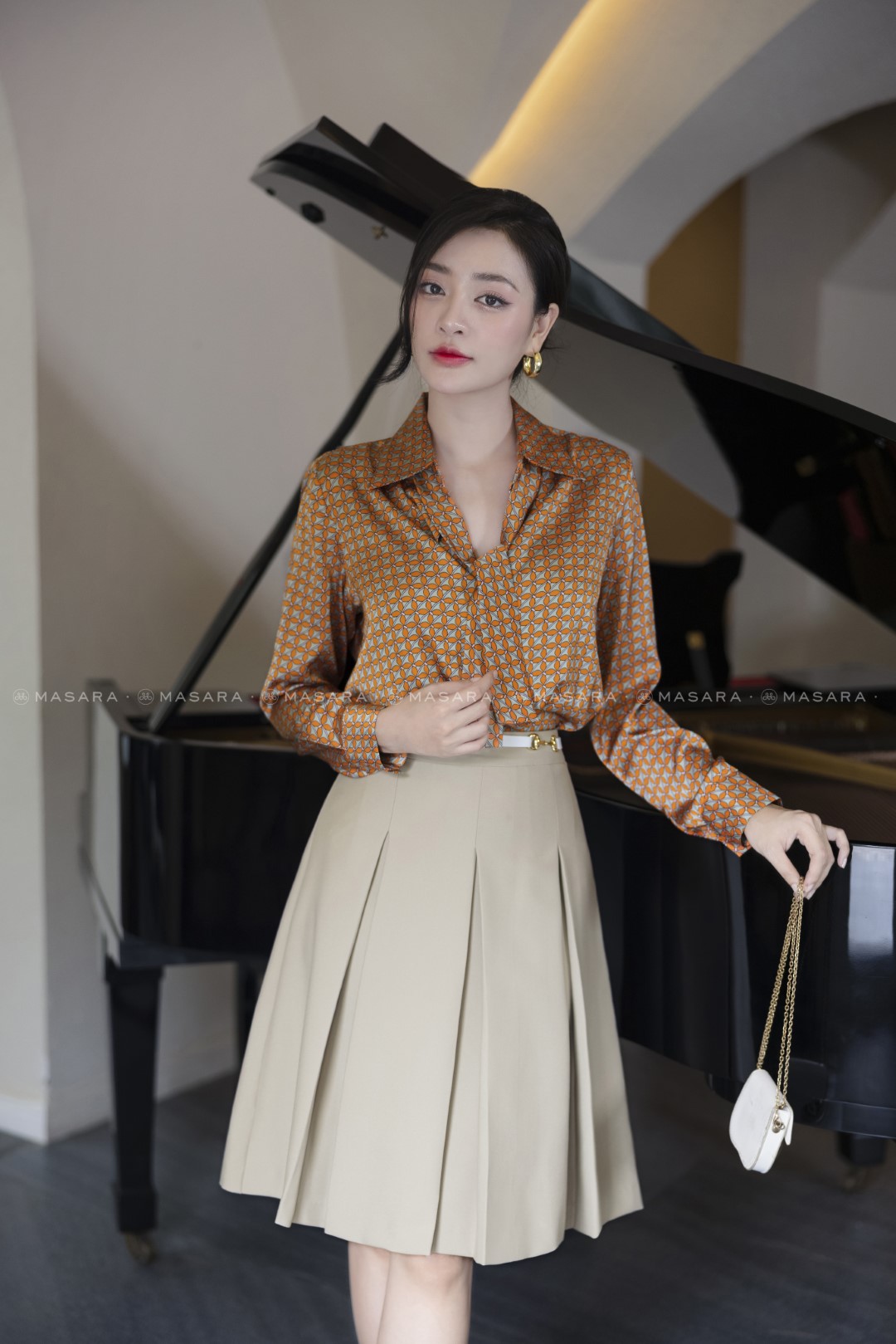 CHÂN VÁY XẾP LY KEM SỮA
