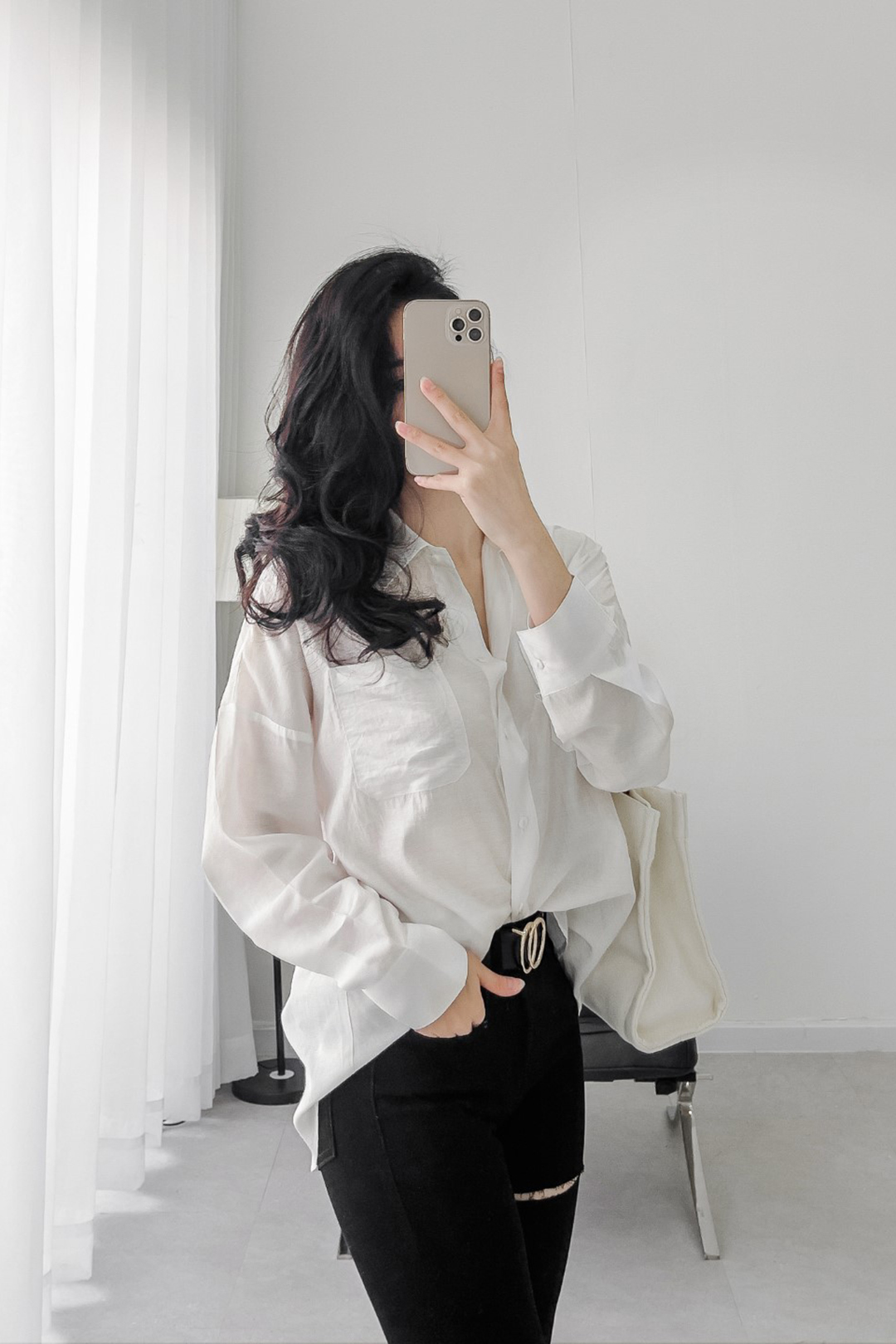 ÁO LỤA TƠ NHẬT MÀU TRẮNG 2 TÚI