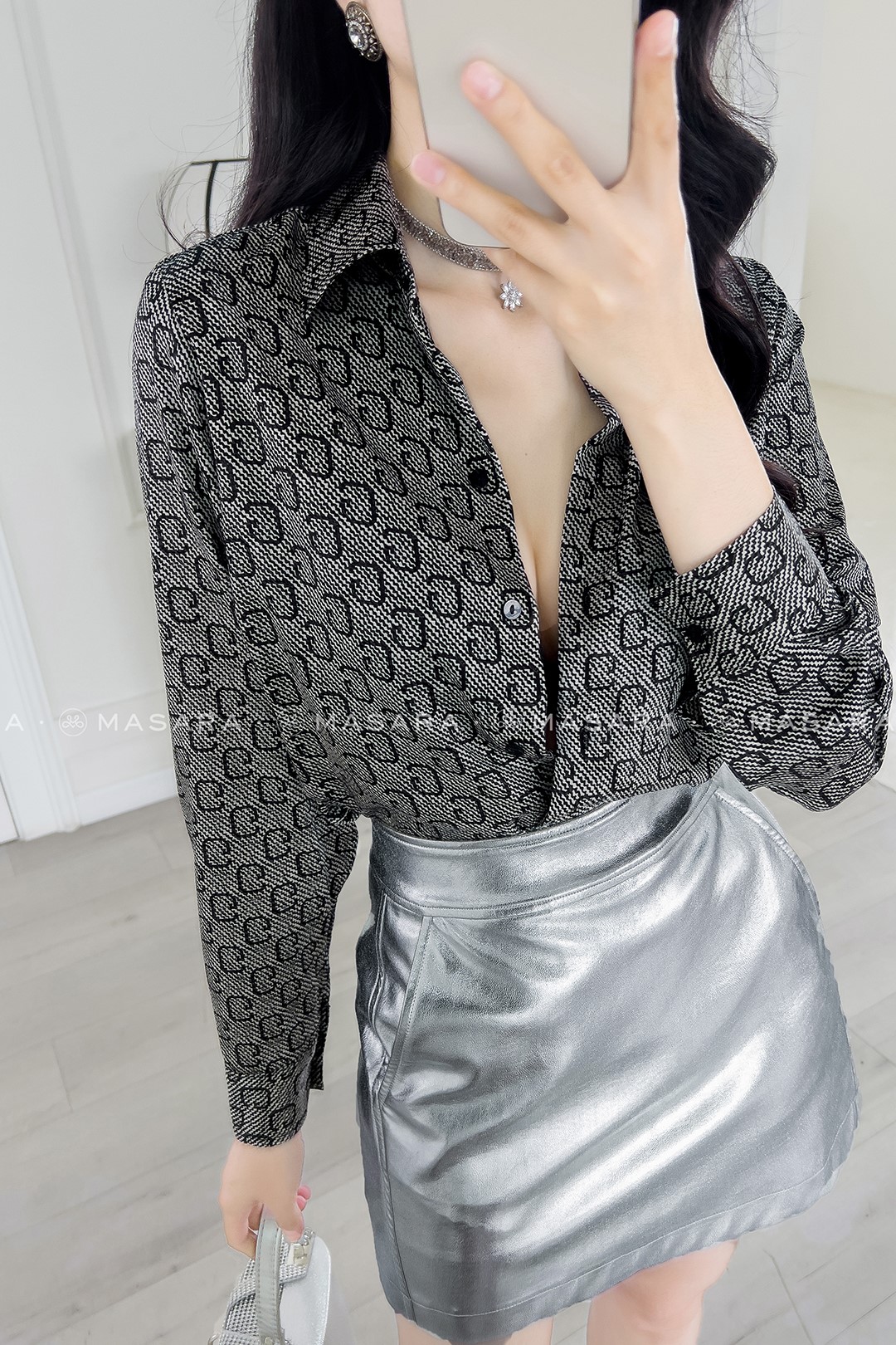 ÁO SƠ MI LỤA SILVER GG