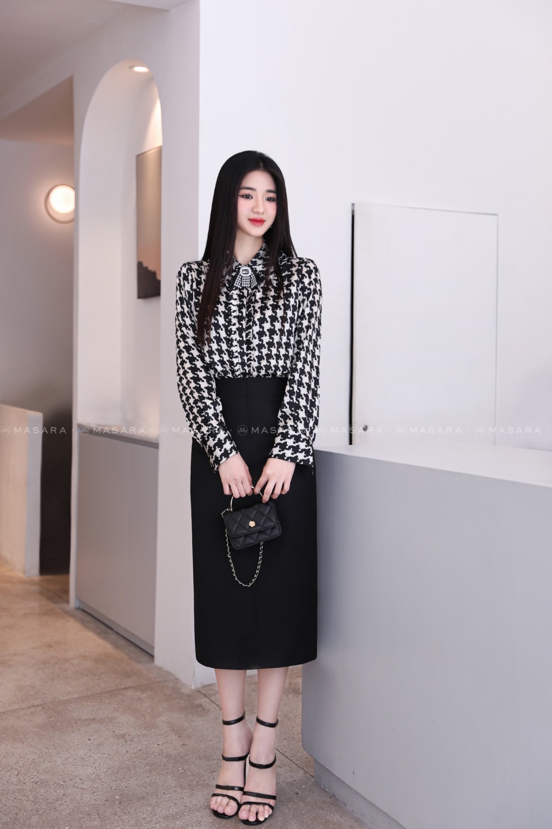 ÁO LỤA ZICZAC BÈO NGỰC