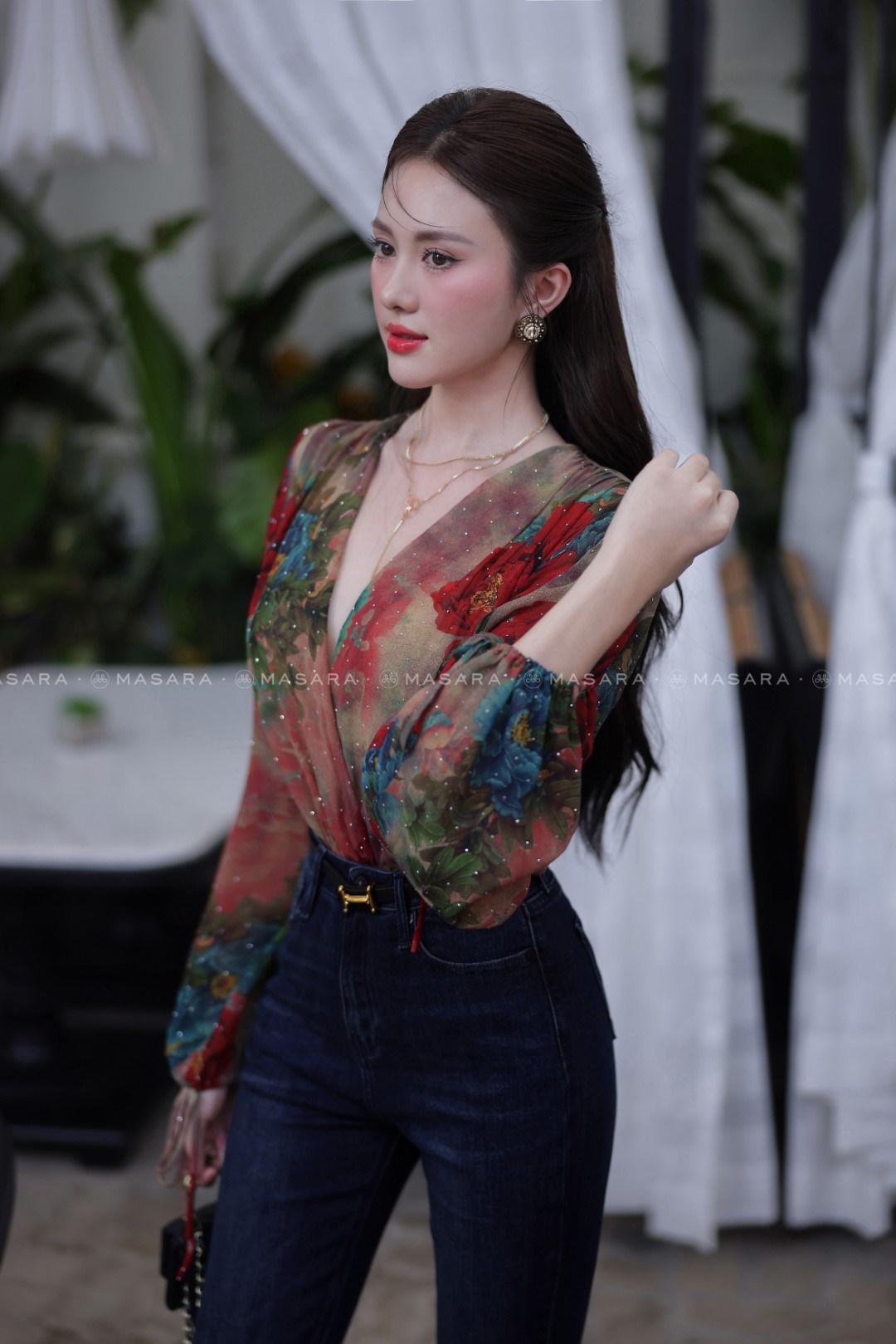 ÁO KIMONO TƠ GÂN MỀM HOA ĐỎ ĐẬM