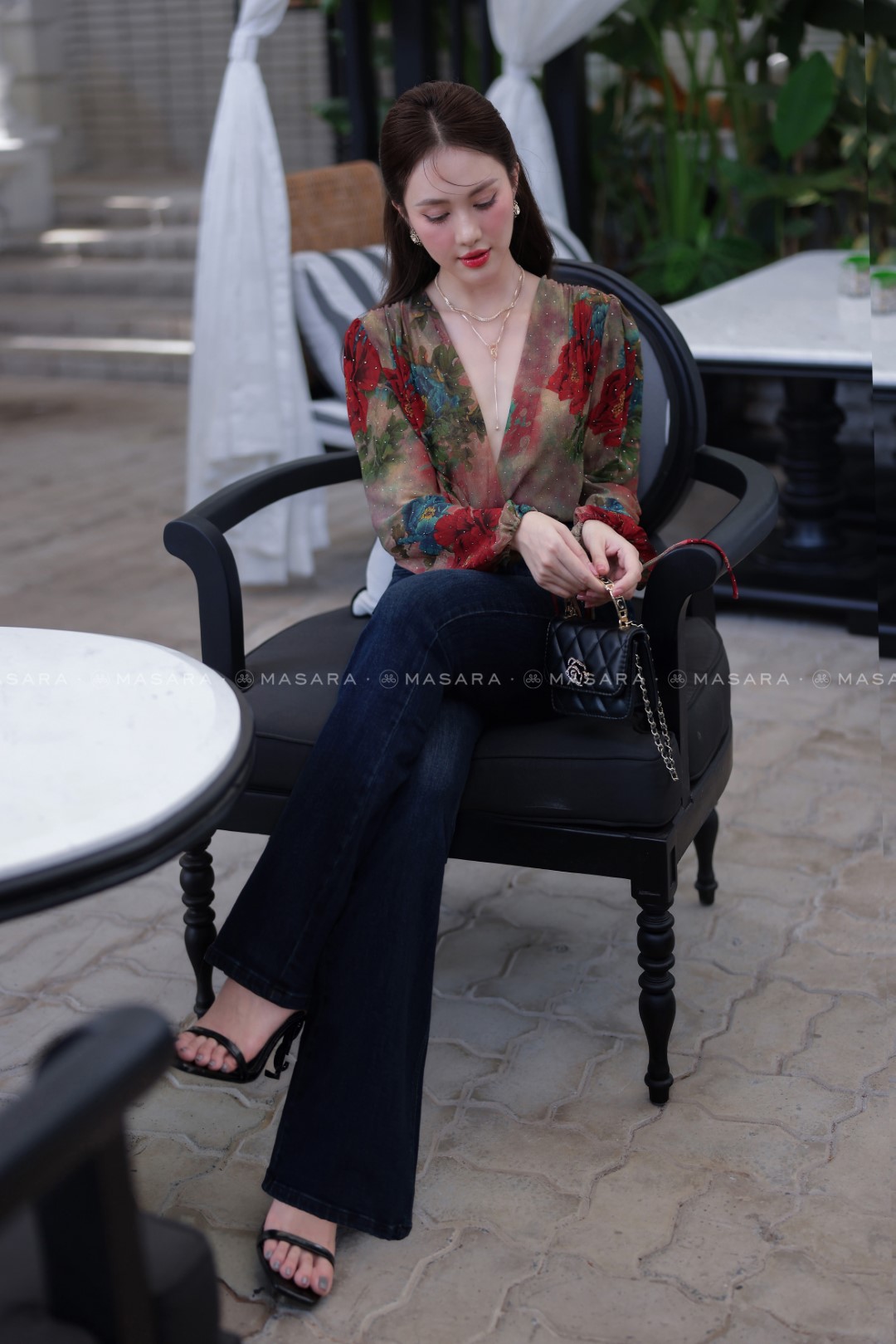 ÁO KIMONO TƠ GÂN MỀM HOA ĐỎ ĐẬM