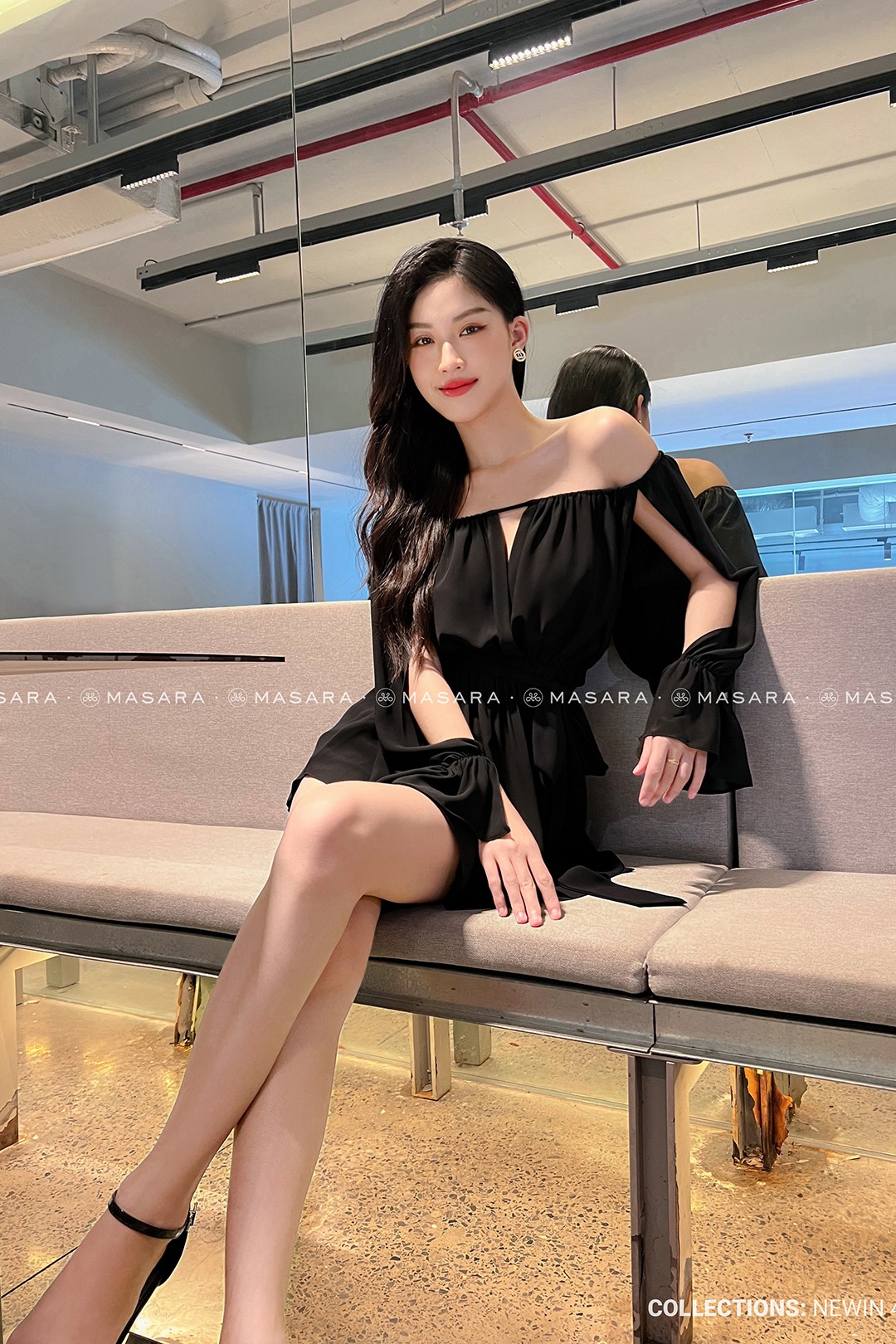 ÁO TẰM Ý ĐEN TRỄ VAI + DÂY NƠ