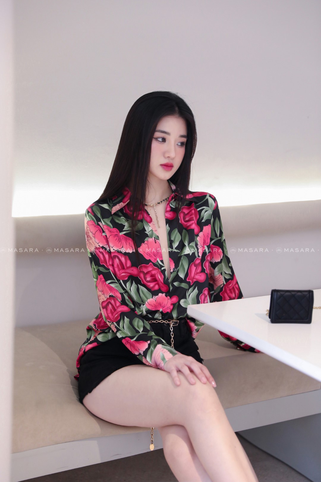 ÁO SƠ MI LỤA HOA CÁT TƯỜNG ĐỎ