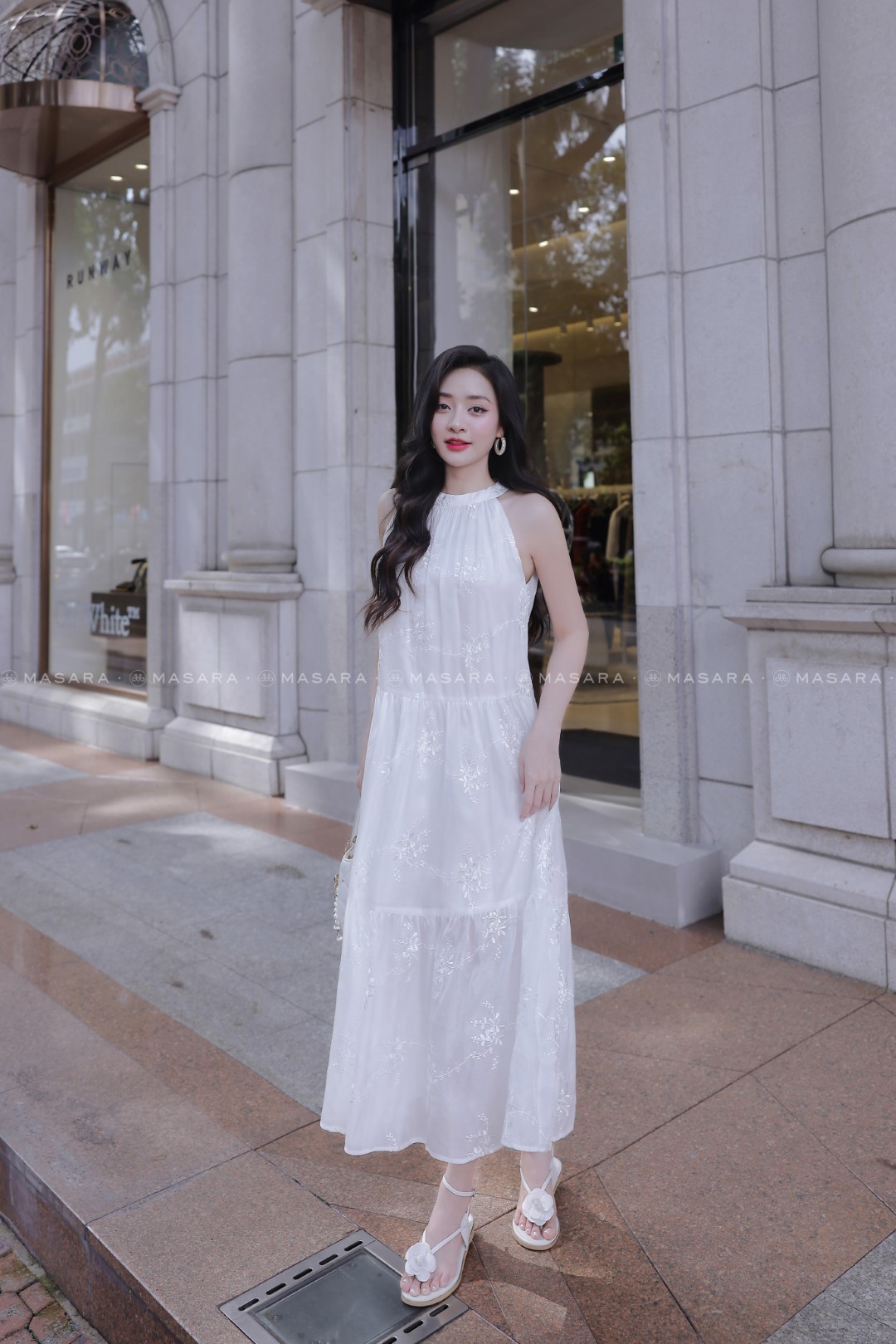 ĐẦM TẰM THÊU HOA TRẮNG
